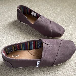 TOMS Alpargata shoes size 8